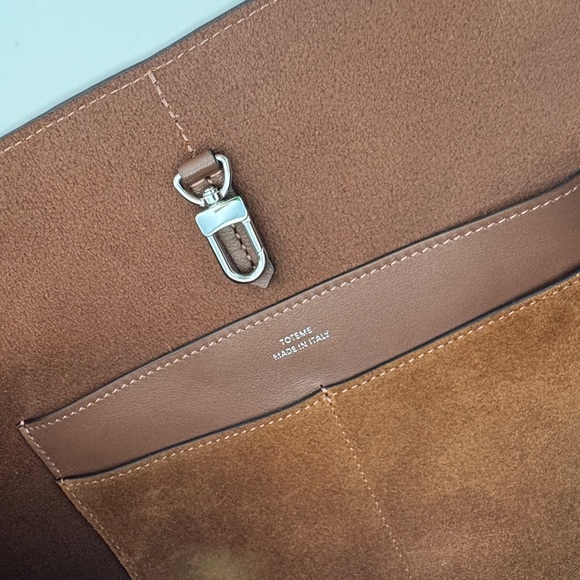Toteme - Suede Belted Tote Bag - Picture 5 of 10